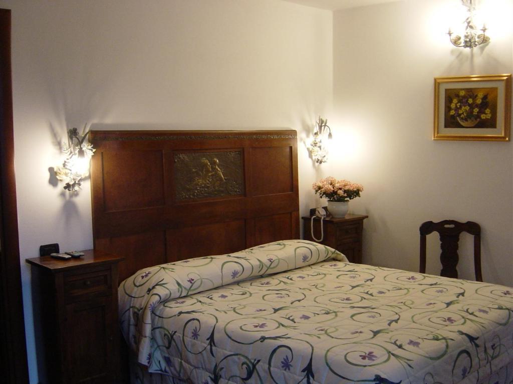 Hotel Centrale Bellagio Szoba fotó